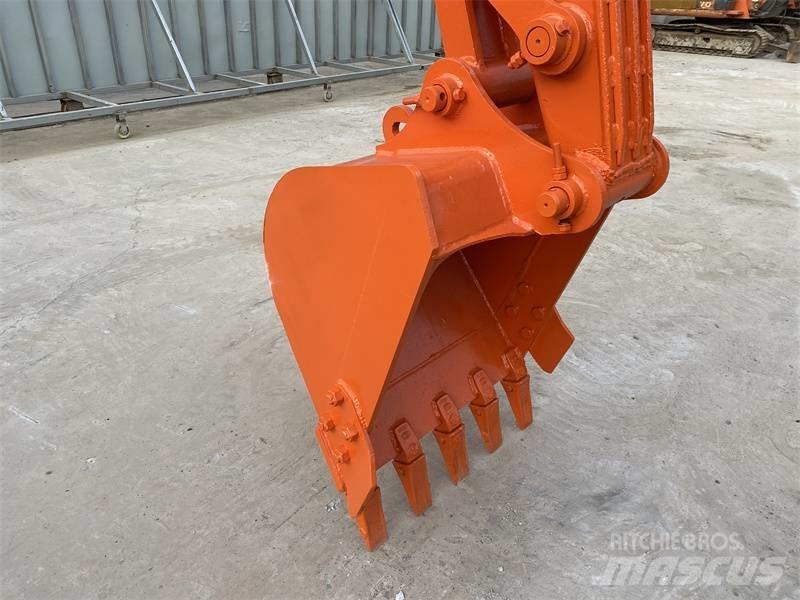 Doosan DH80G 大型油圧ショベル12t以上（パワーショベル・ユンボ）
