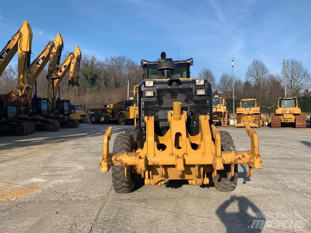 CAT 140 M 2 モーターグレーダー