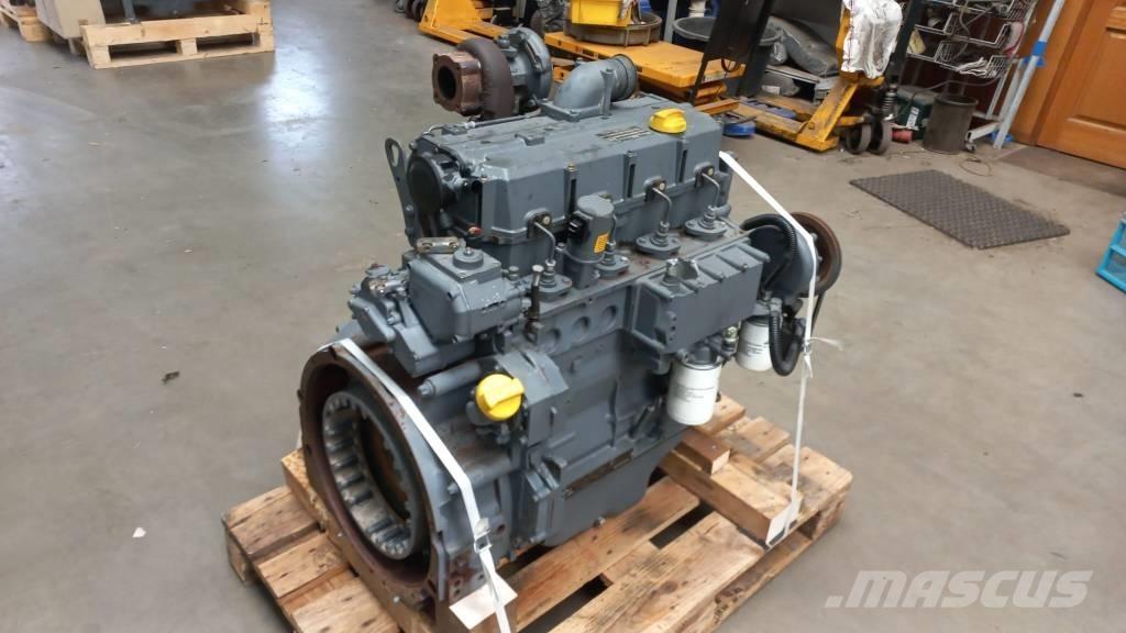 Deutz BF4M1013EC エンジン