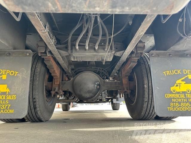 GMC Topkick C 7500 クレーントラック、ユニック車