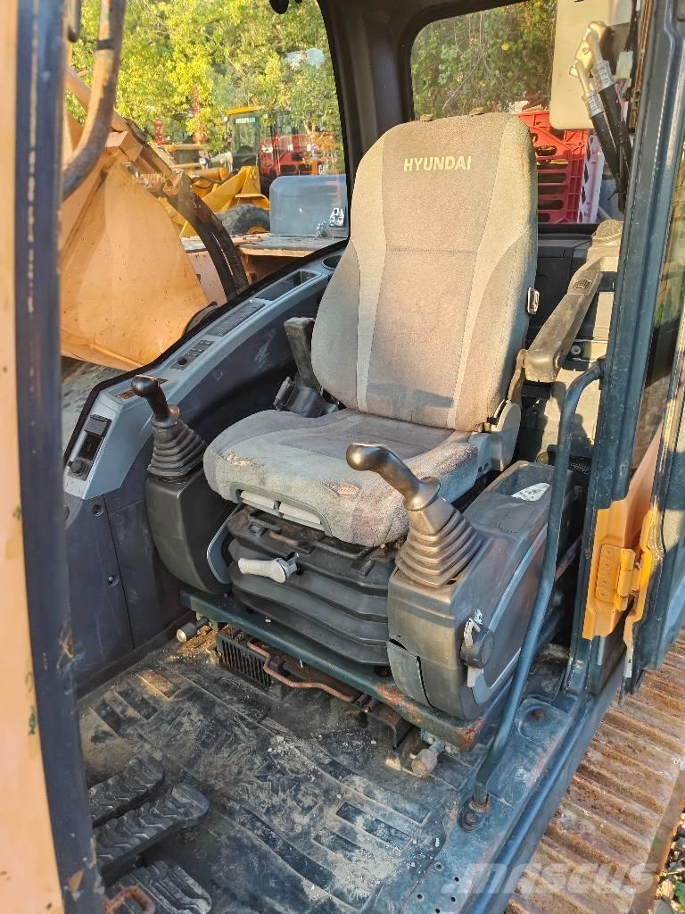 Hyundai R330LC-9S 大型油圧ショベル12t以上（パワーショベル・ユンボ）