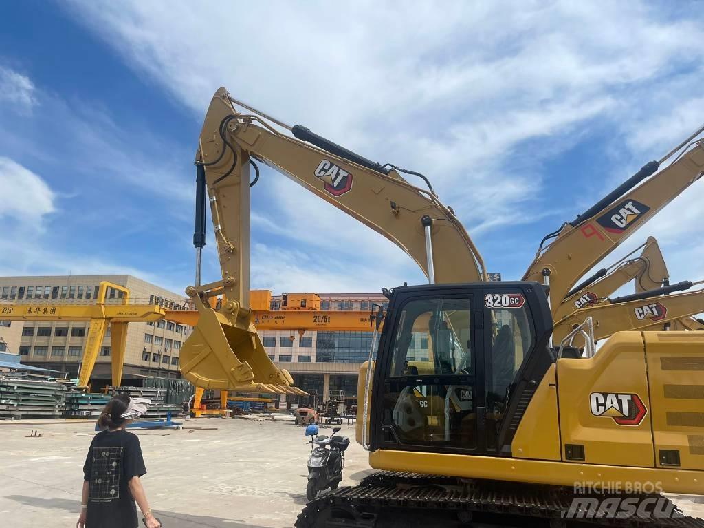 CAT 320GC 大型油圧ショベル12t以上（パワーショベル・ユンボ）