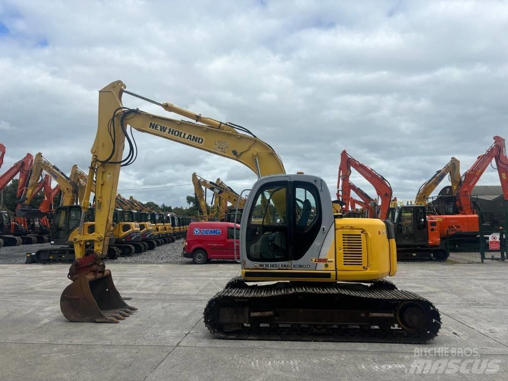 New Holland E 135 SR 大型油圧ショベル12t以上（パワーショベル・ユンボ）