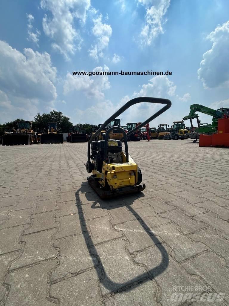 Bomag BVP 10/36 プレートコンパクター