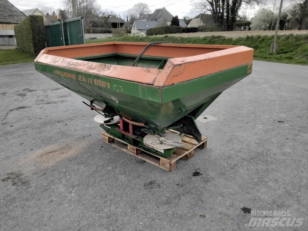 Amazone ZAU ミネラル散布機