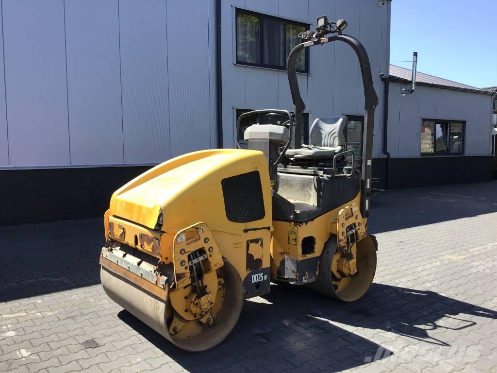 Volvo DD 25 タンデムローラ