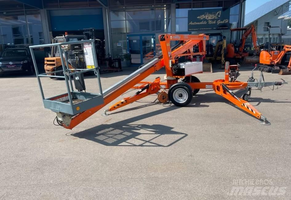 Niftylift 120 TAC 高所作業台付トレーラー