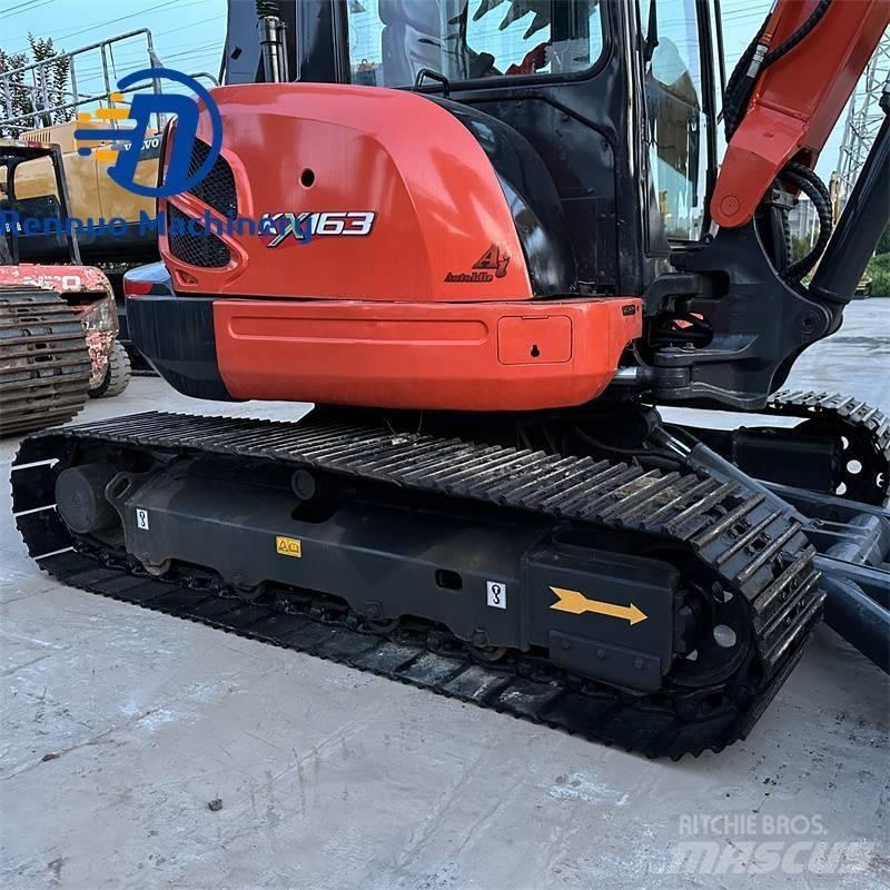 Kubota KX163 ミニ油圧ショベル 7t以下（ミニユンボ・ミニディガー）