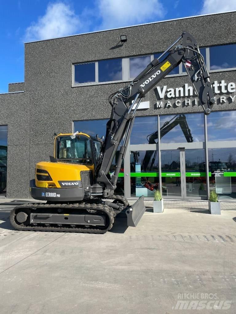 Volvo ECR 88 D PRO 中型油圧ショベル 7ｔ-12ｔ（ユンボ・パワーショベル・バックホー）