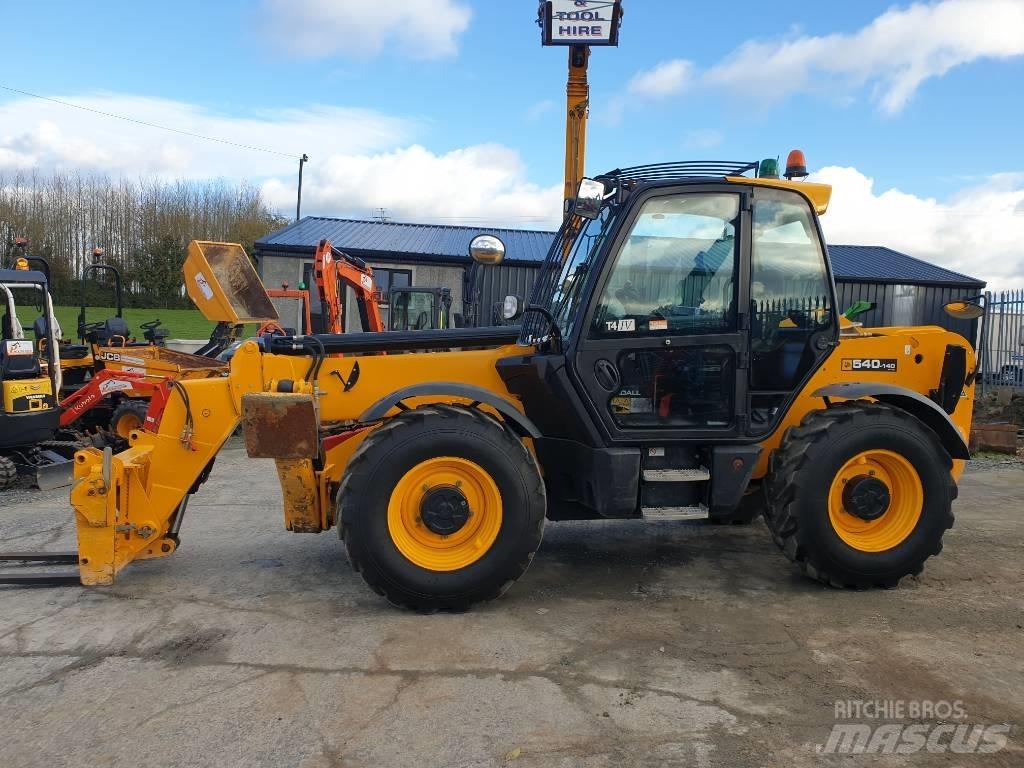 JCB 540-140 テレスコーピックハンドラー