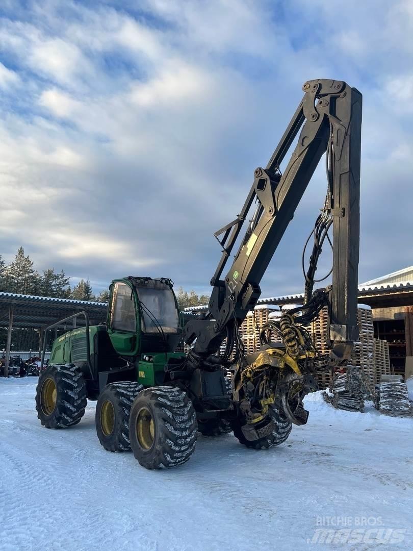 John Deere 1270E ハーベスター