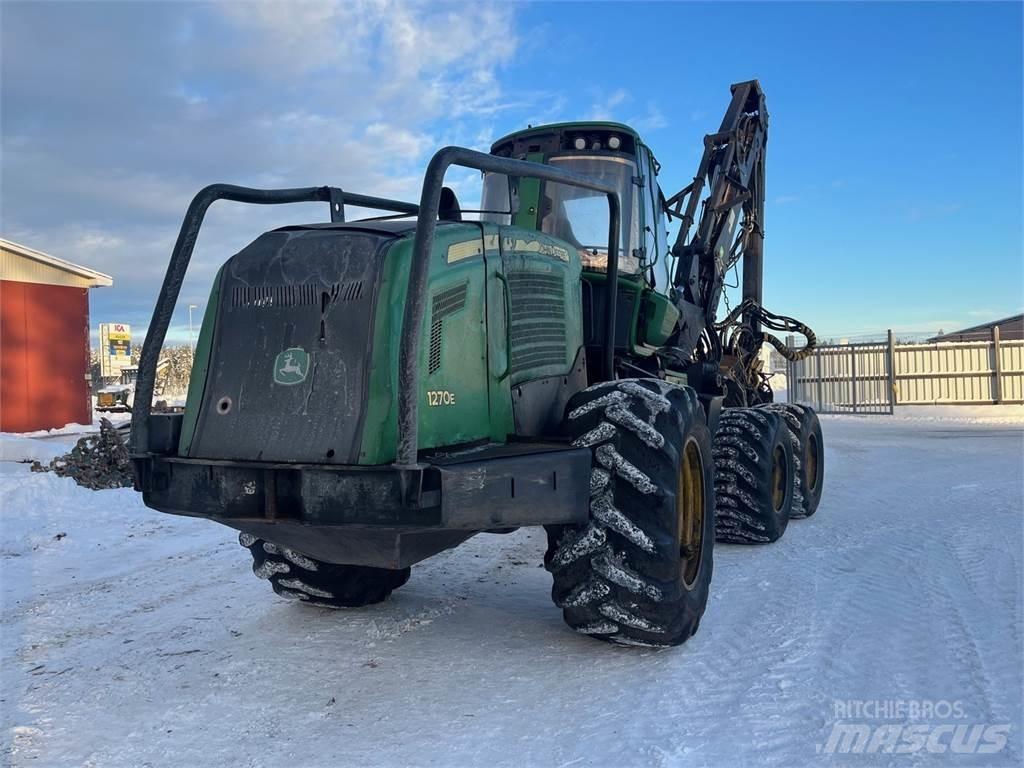 John Deere 1270E ハーベスター