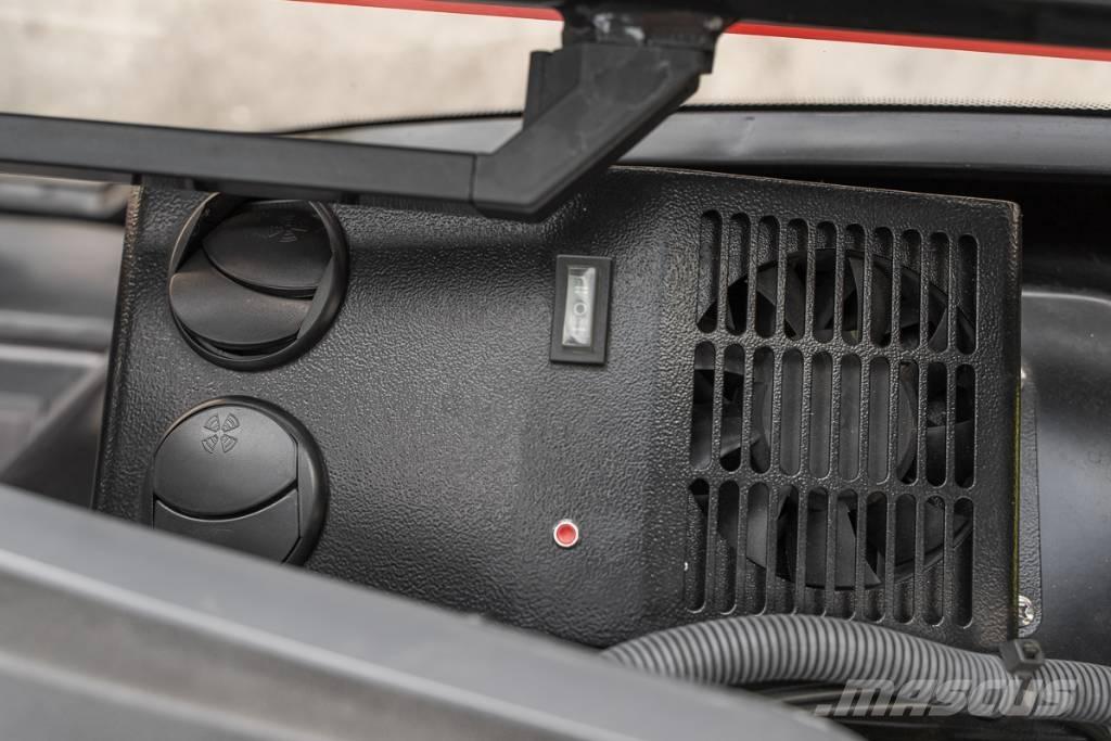 Manitou MI 30 D ディーゼル・軽油