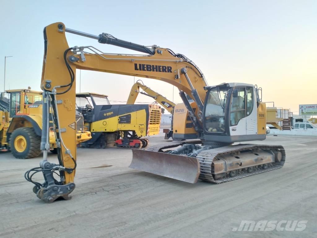 Liebherr R 926 KLC 大型油圧ショベル12t以上（パワーショベル・ユンボ）