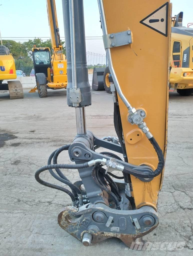 Liebherr R 926 KLC 大型油圧ショベル12t以上（パワーショベル・ユンボ）