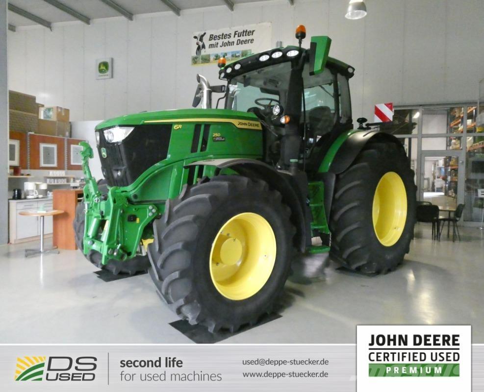 John Deere 6R 250 トラクター