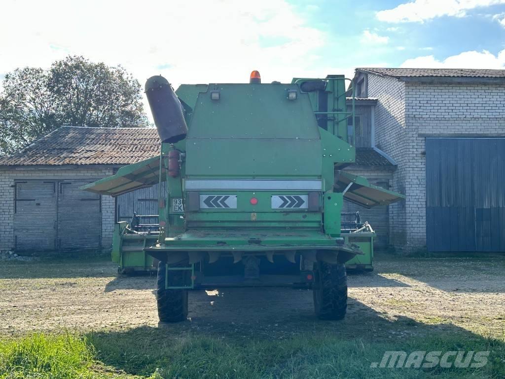 Deutz-Fahr 5680 HTS コンバイン