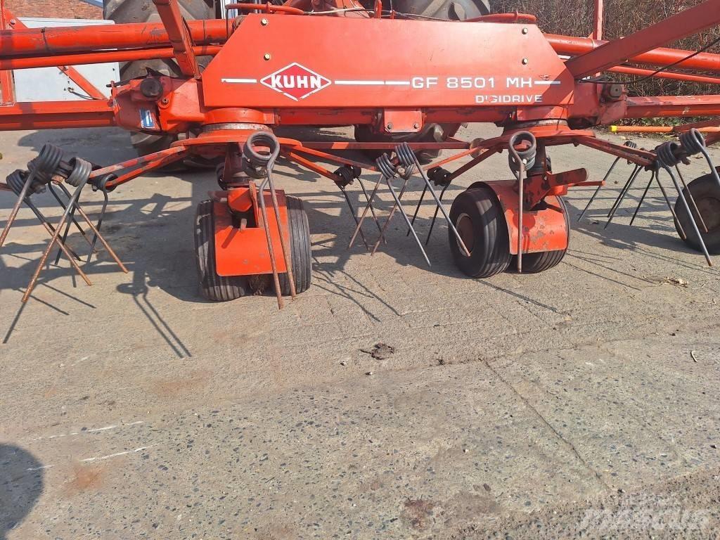 Kuhn GF 8501 M H テッダー・テッダーレーキ