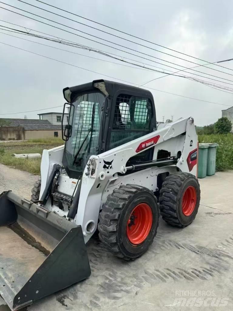 Bobcat S 630 スキッドステアローダー