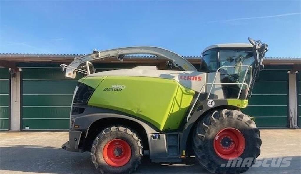 CLAAS Jaguar 950 自走式フォレージハーベスター