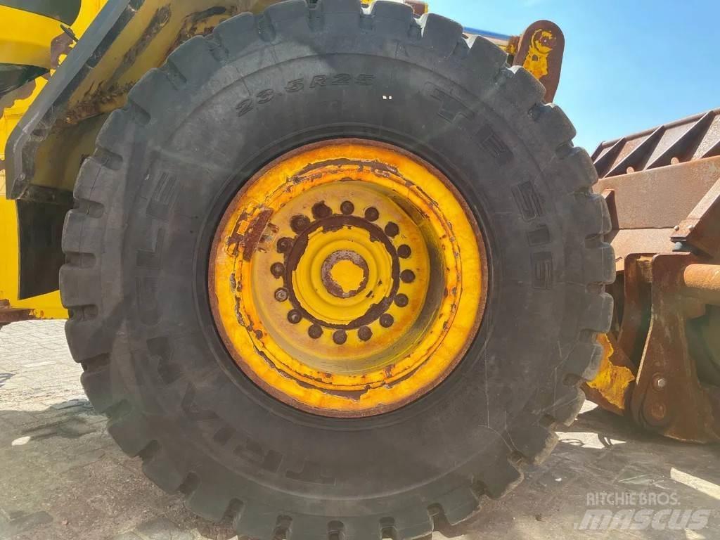 Hyundai HL960 ホイールローダー・タイヤショベル