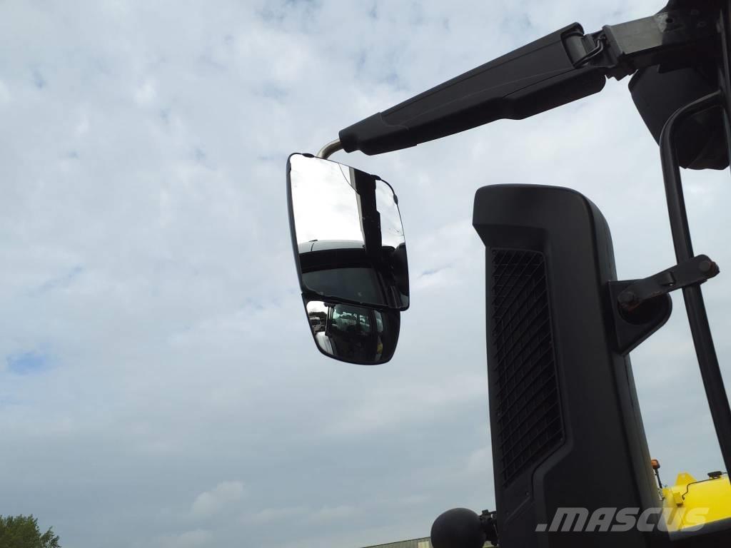 Valtra T 195 V トラクター