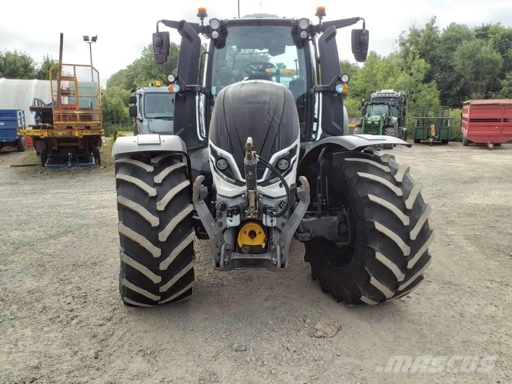 Valtra T 195 V トラクター