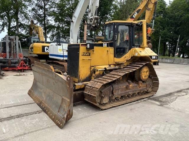 CAT D 6 M XL ブルドーザー