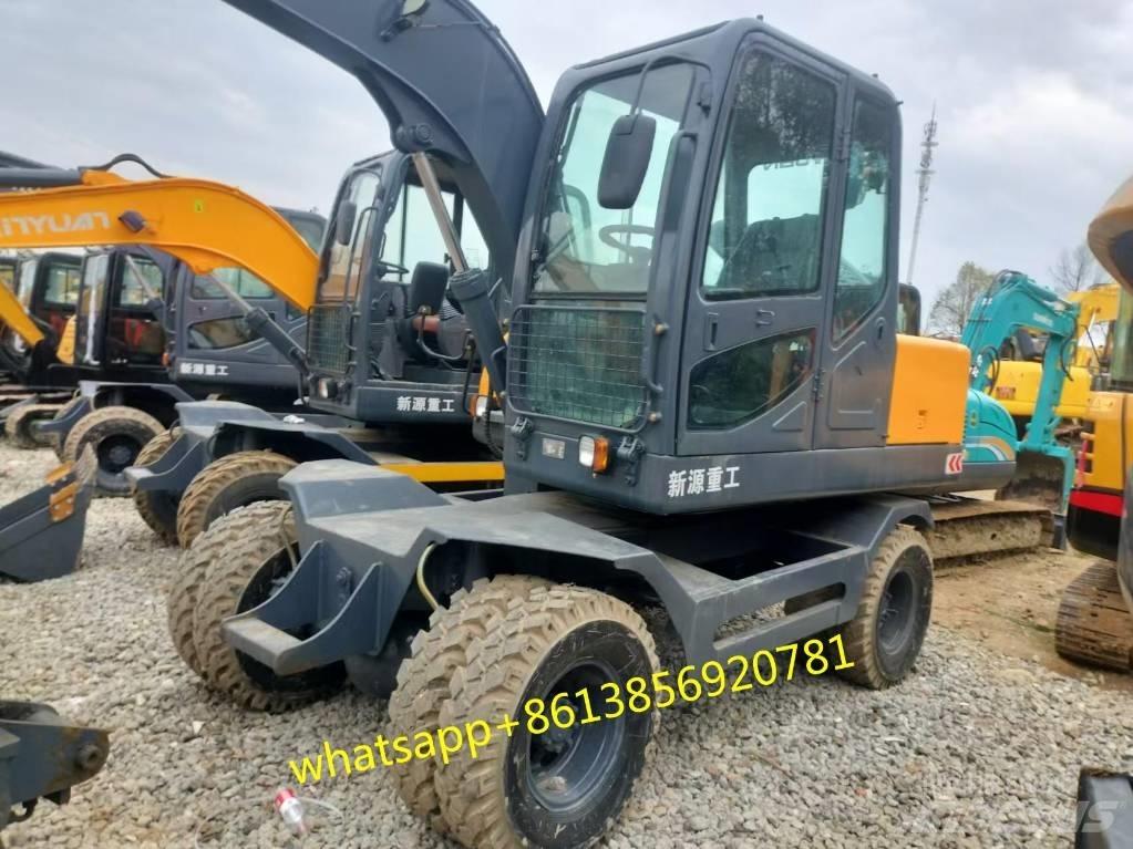 Xinyuan XYB75W-9 ホイール式油圧ショベル（パワーショベル・ユンボ・バックホー）