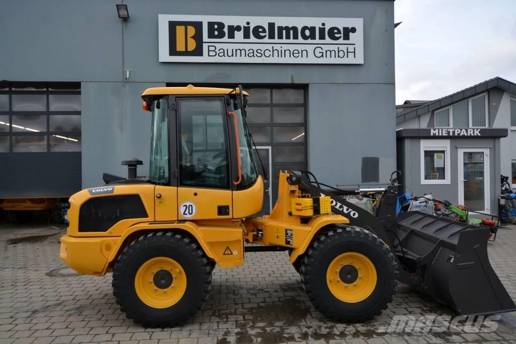 Volvo L 30 H ホイールローダー・タイヤショベル