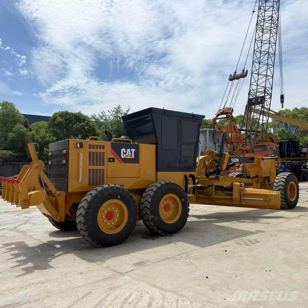 CAT 140 H モーターグレーダー