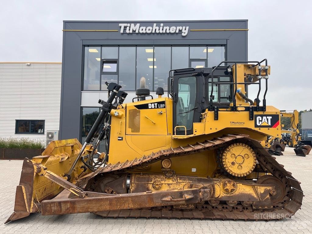 CAT D 6 T LGP ブルドーザー