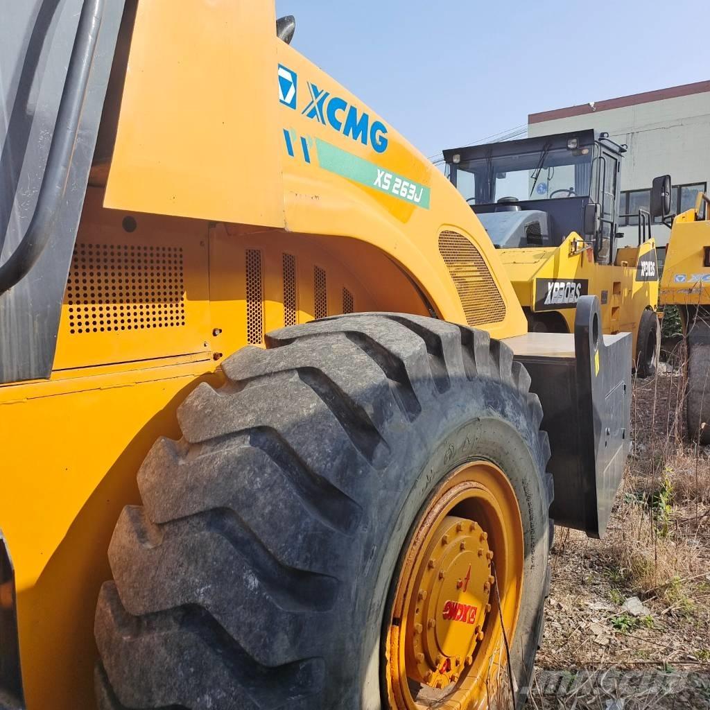 XCMG XS 263 J 振動ローラ