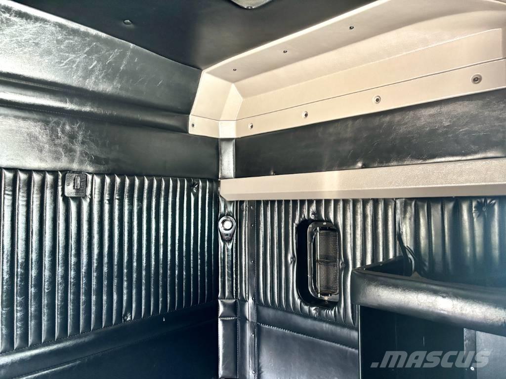 Kenworth W 900 中古トラクターヘッド | トレーラーヘッド