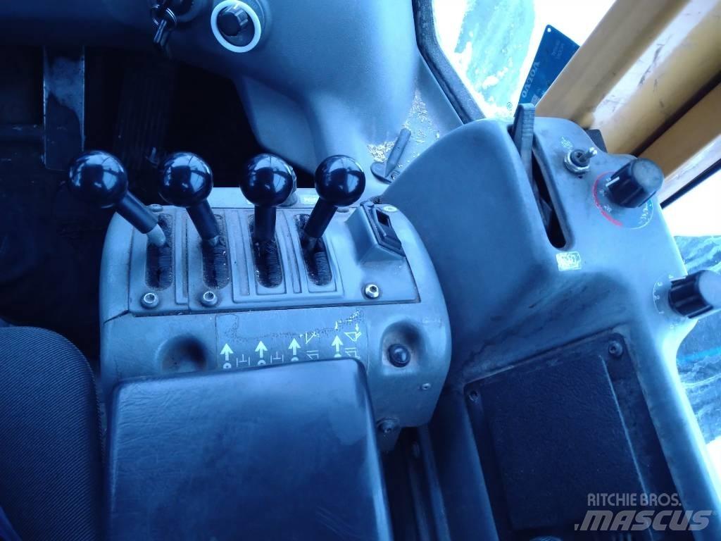 Volvo L 90 E ホイールローダー・タイヤショベル