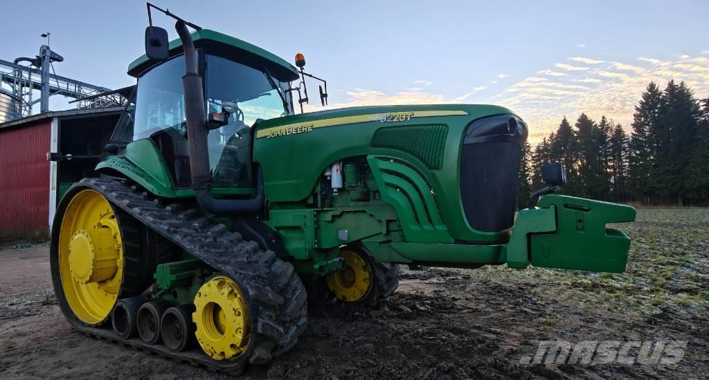 John Deere 8220 T トラクター