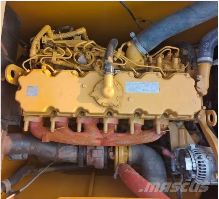 CAT 326 GC 大型油圧ショベル12t以上（パワーショベル・ユンボ）