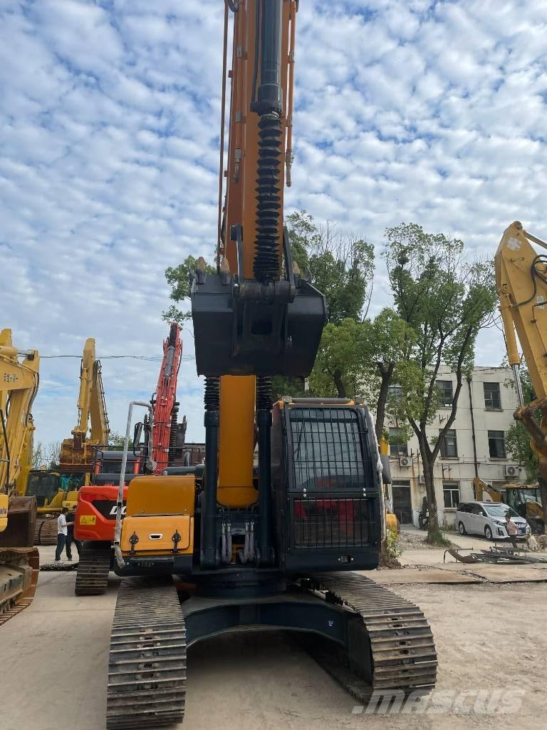 Hyundai 220LC-9S 中型油圧ショベル 7ｔ-12ｔ（ユンボ・パワーショベル・バックホー）