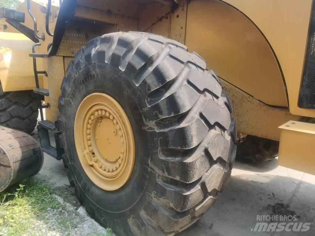 CAT 980 G ホイールローダー・タイヤショベル