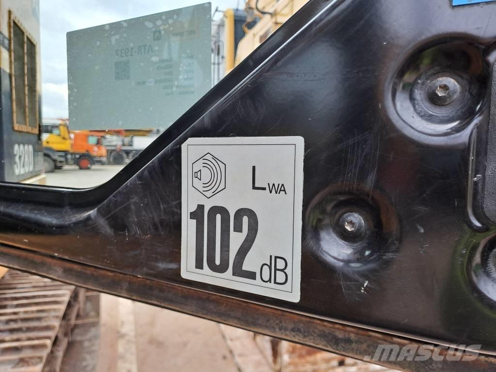 CAT 328 D LCR 大型油圧ショベル12t以上（パワーショベル・ユンボ）