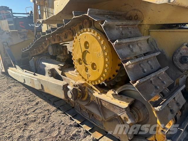 CAT D 6 T XL ブルドーザー
