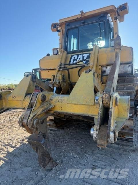 CAT D 6 T XL ブルドーザー