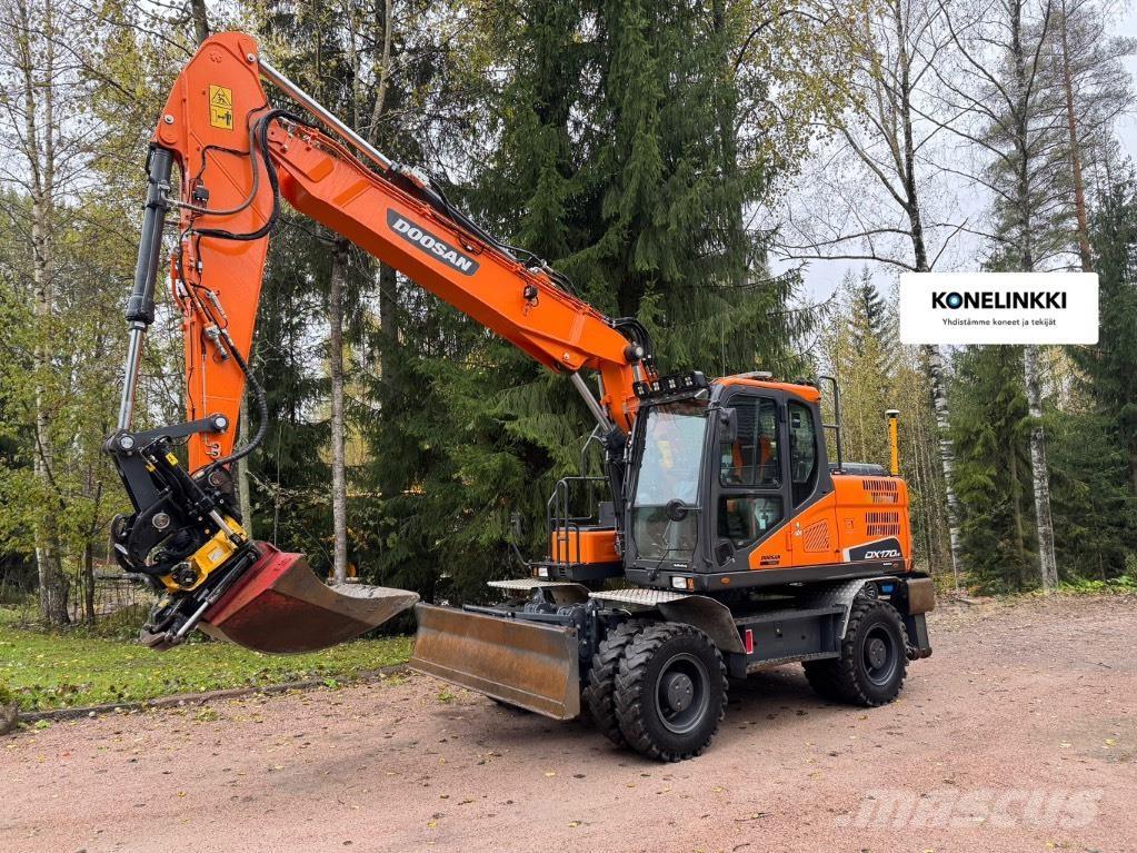 Doosan DX 170 W-5 ホイール式油圧ショベル（パワーショベル・ユンボ・バックホー）