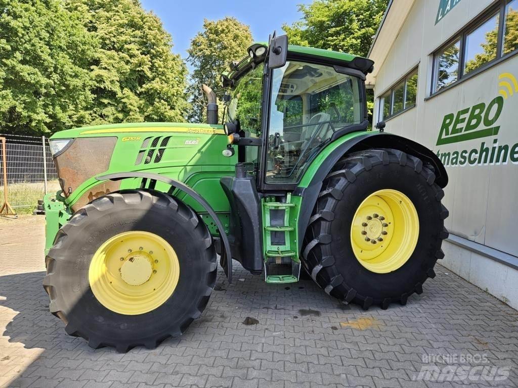 John Deere 6210R トラクター