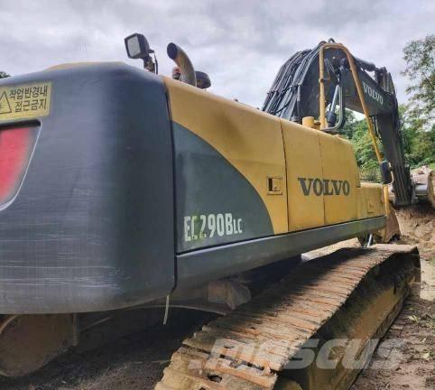 Volvo EC 290 BL 大型油圧ショベル12t以上（パワーショベル・ユンボ）