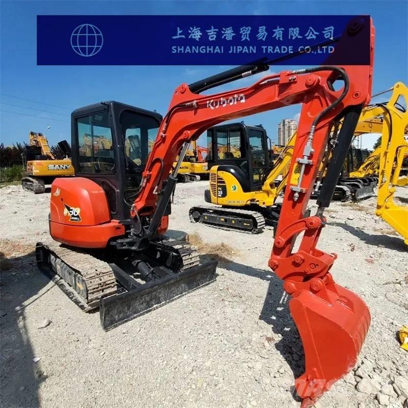 Kubota U 30 ミニ油圧ショベル 7t以下（ミニユンボ・ミニディガー）