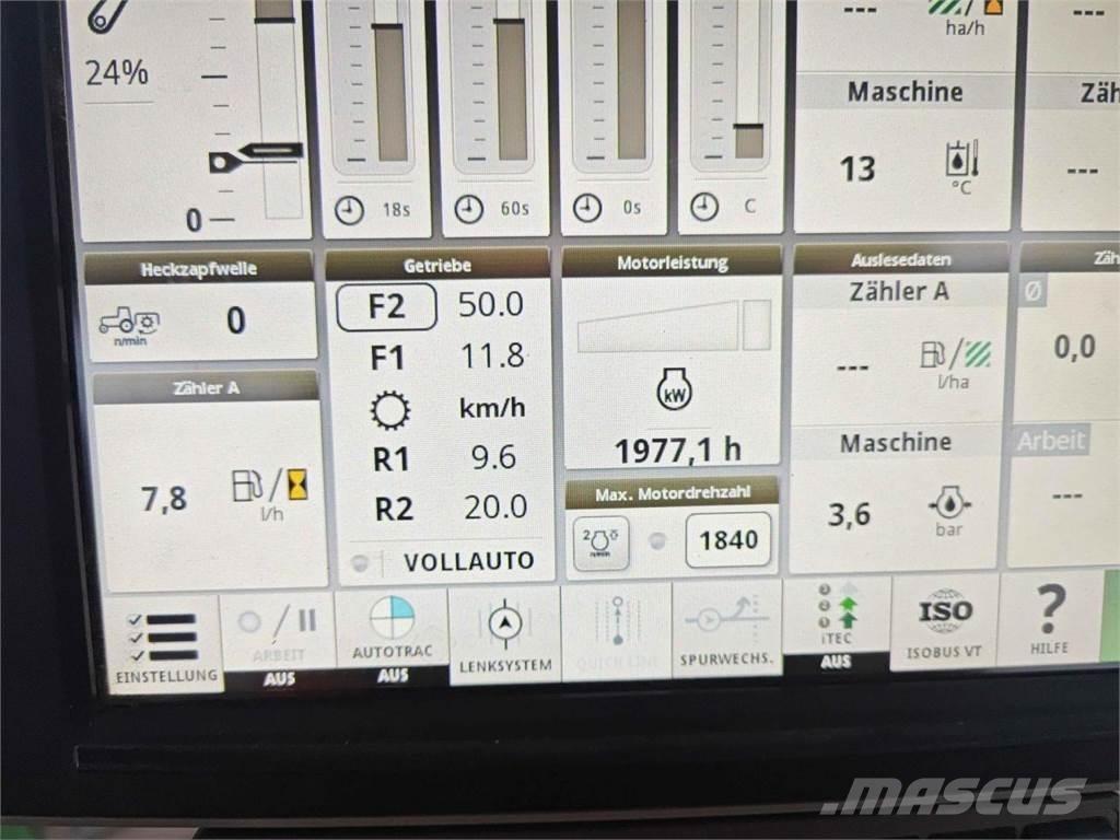 John Deere 8370R トラクター