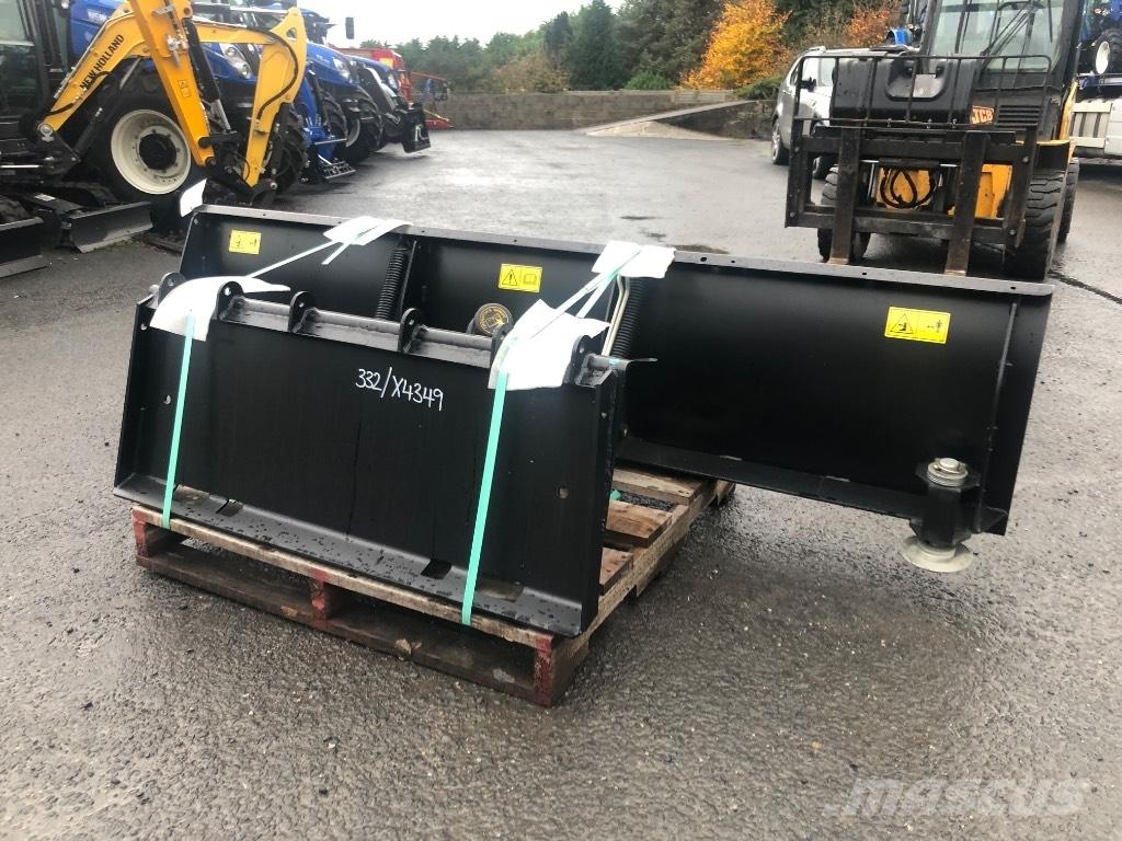 JCB Snow Plough プラウ