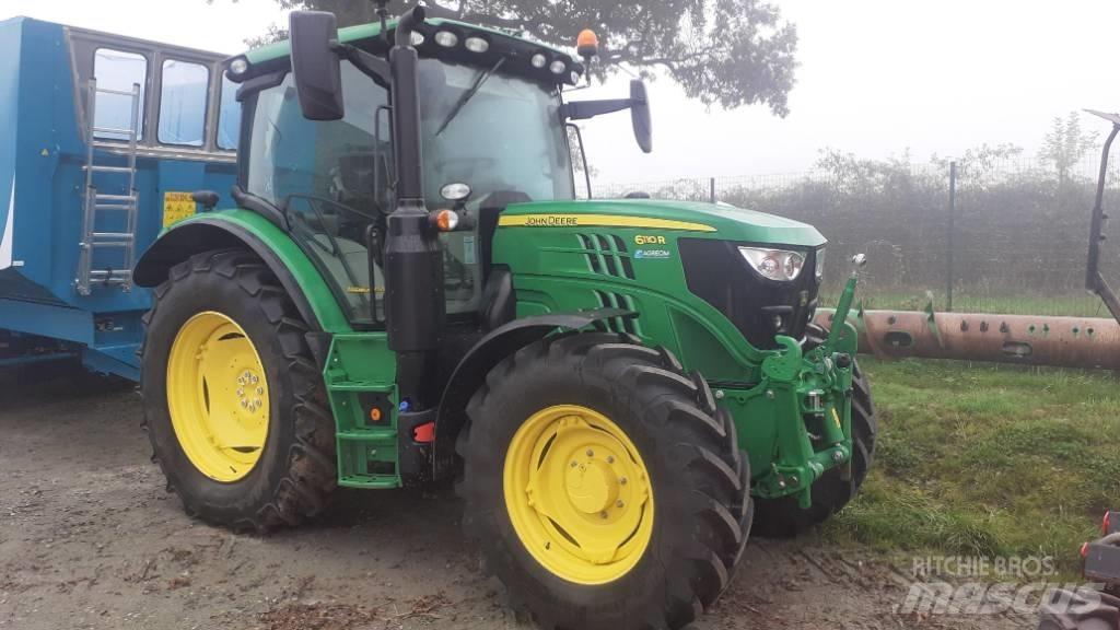 John Deere 6110 R トラクター