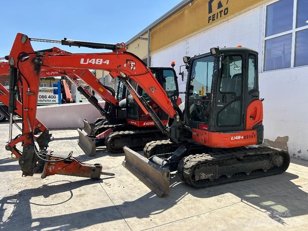 Kubota U 48-4 ミニ油圧ショベル 7t以下（ミニユンボ・ミニディガー）